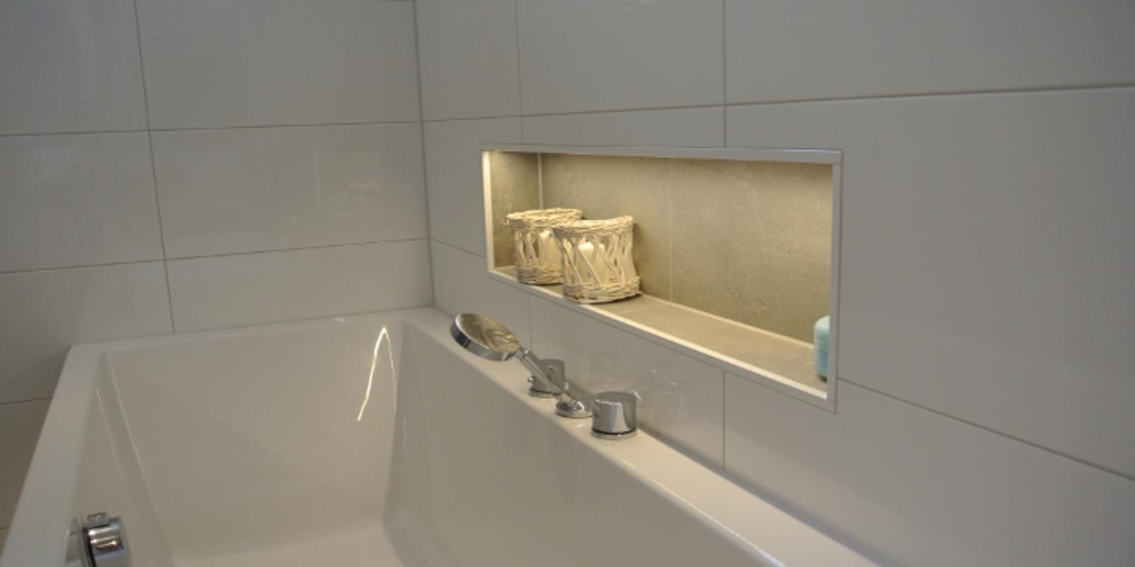 kleine badkamer verbouwen kosten